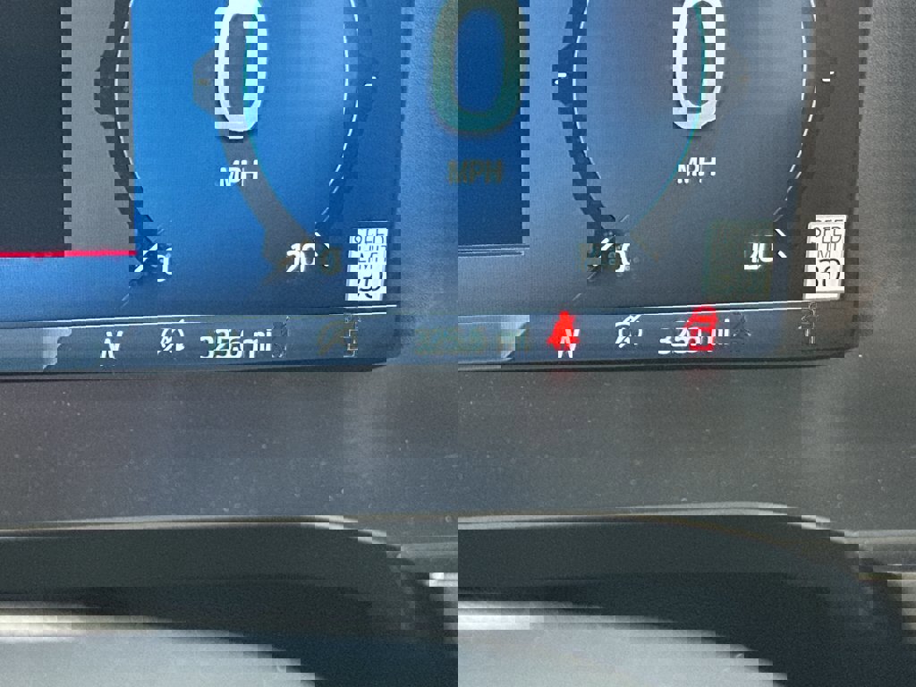 New 2025 Ford F150 Lariat w/ Equipment Group 502A High image 19