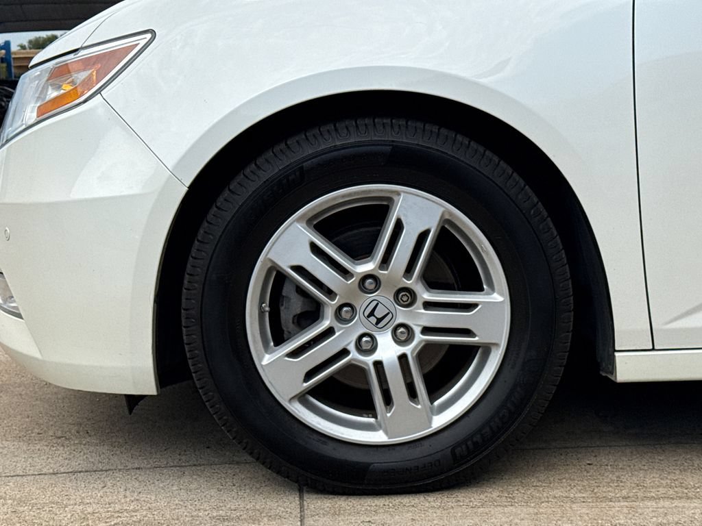 Used 2012 Honda Odyssey Touring image 6