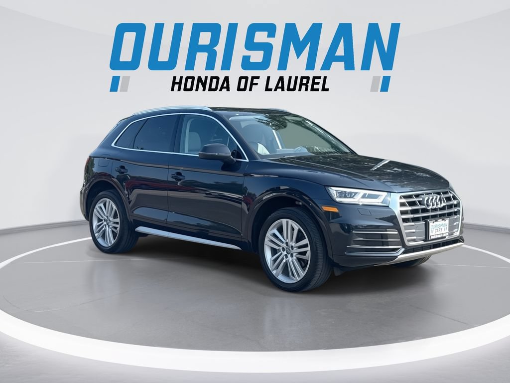 Used 2020 Audi Q5 2.0T Premium Plus w/ Premium Plus Package AWD/4WD image 2