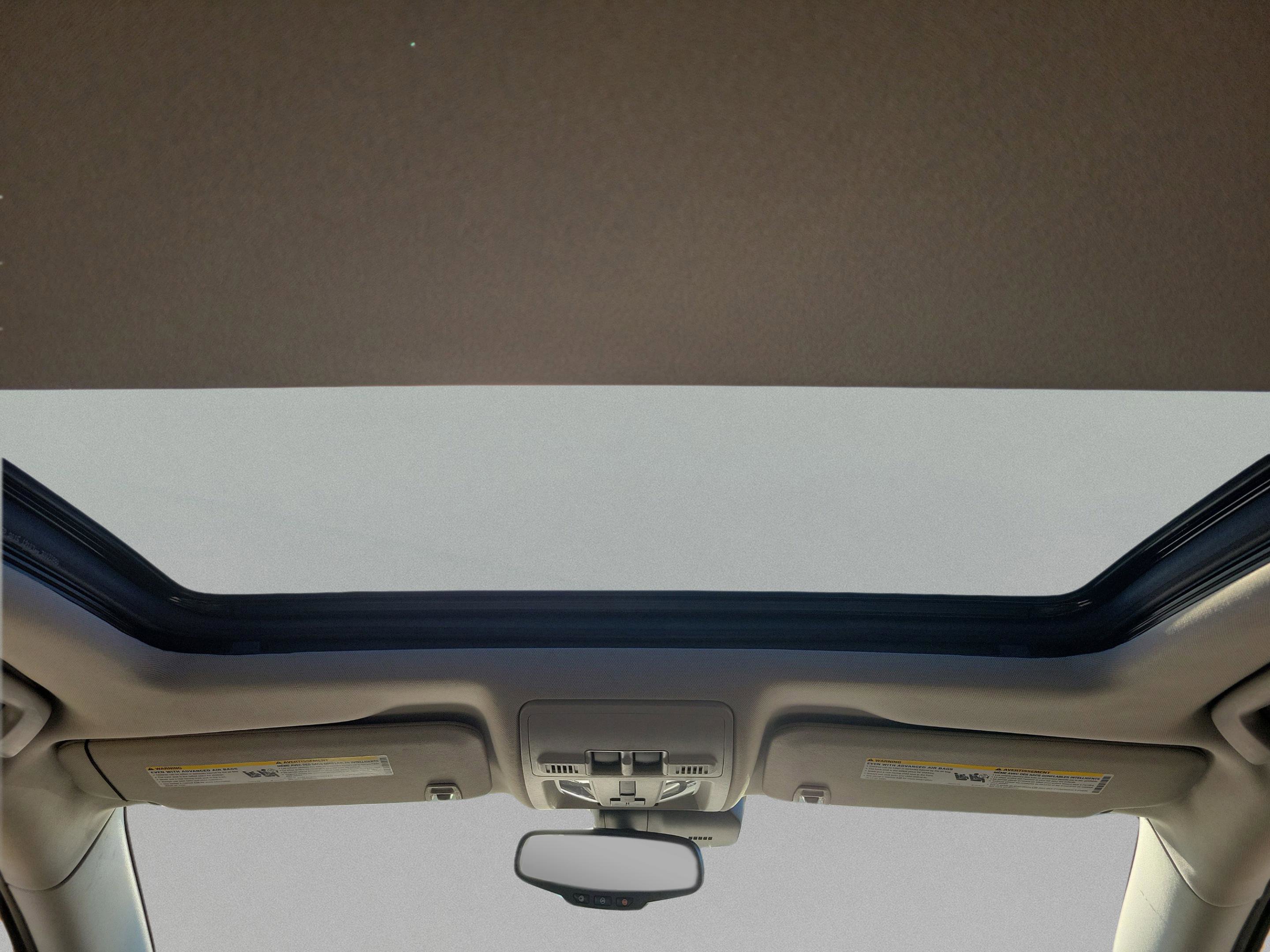 Used 2016 Cadillac SRX Luxury w/ Driver Awareness Package image 5