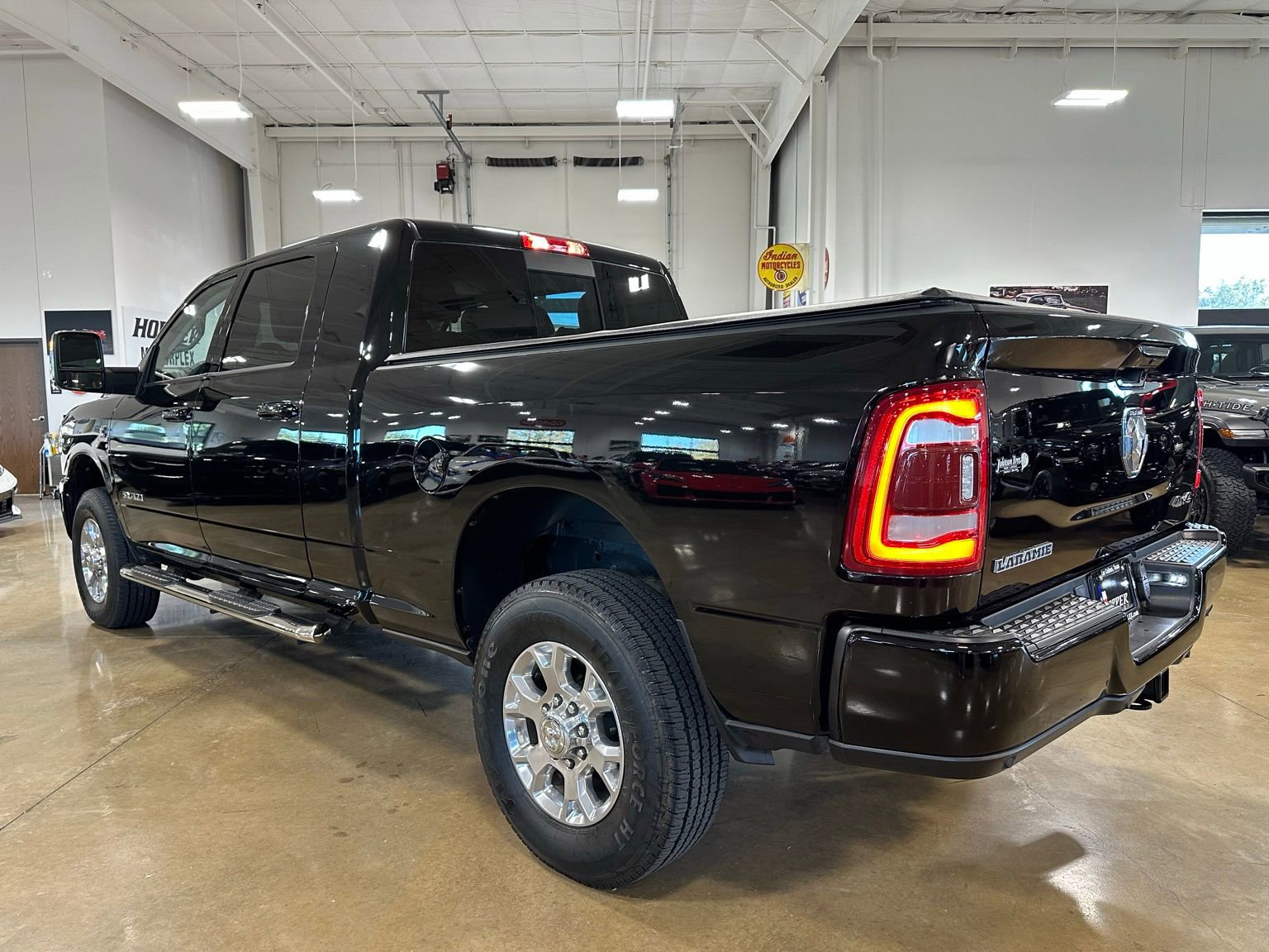 Used 2024 RAM 3500 Laramie image 6