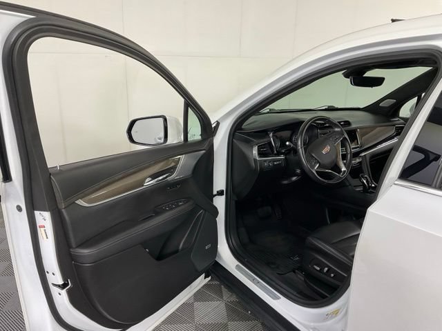 Certified 2023 Cadillac XT6 Premium Luxury w/ Platinum Package AWD/4WD image 24