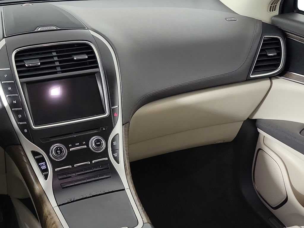 Used 2018 Lincoln MKX Select w/ Select Plus Package FWD image 13