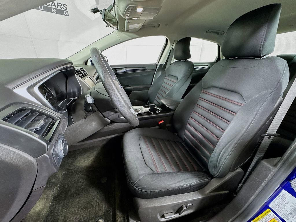 Used 2016 Ford Fusion SE image 20