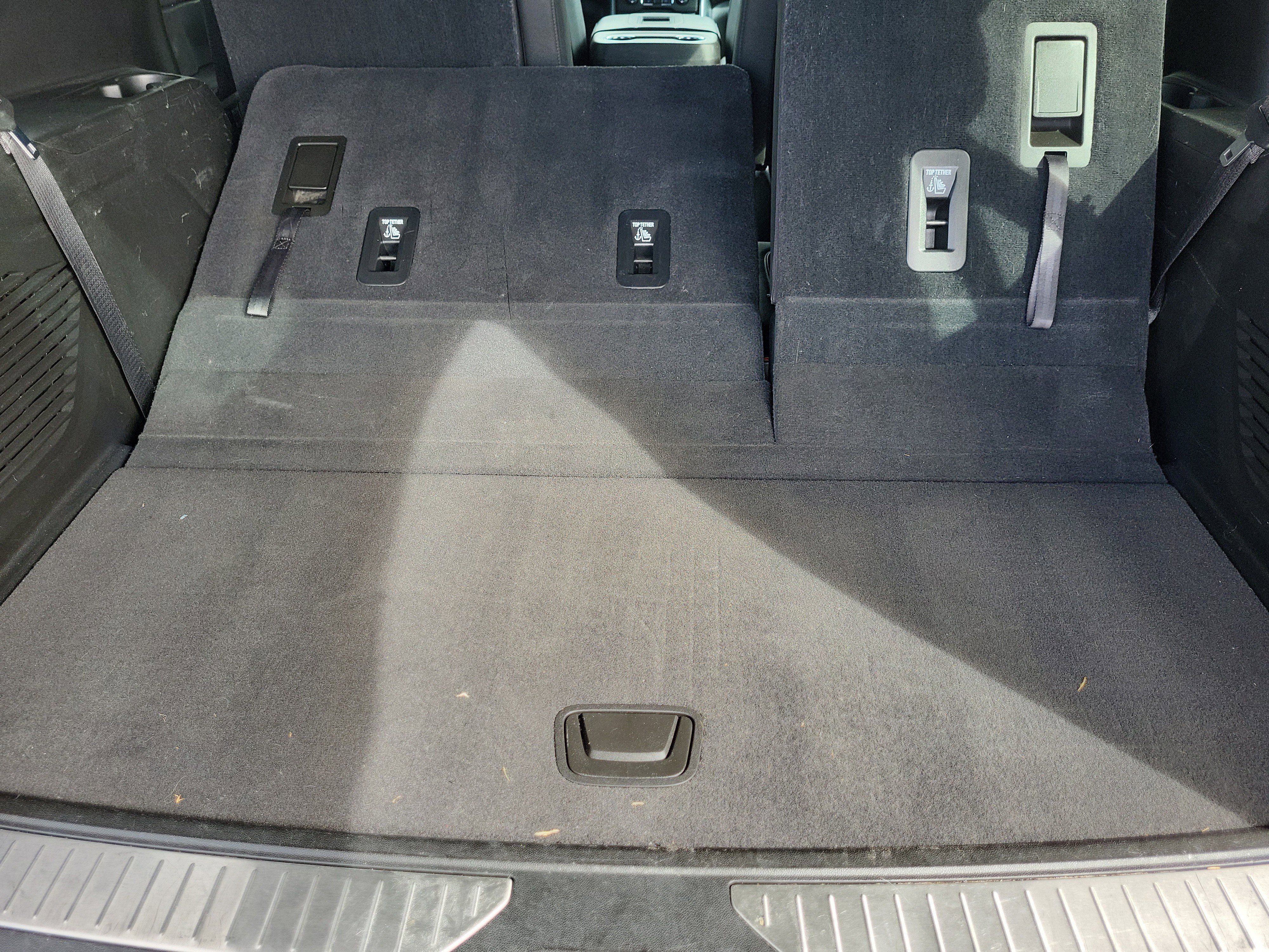 Used 2021 Chevrolet Tahoe Z71 w/ Rear Media and Nav Package image 18