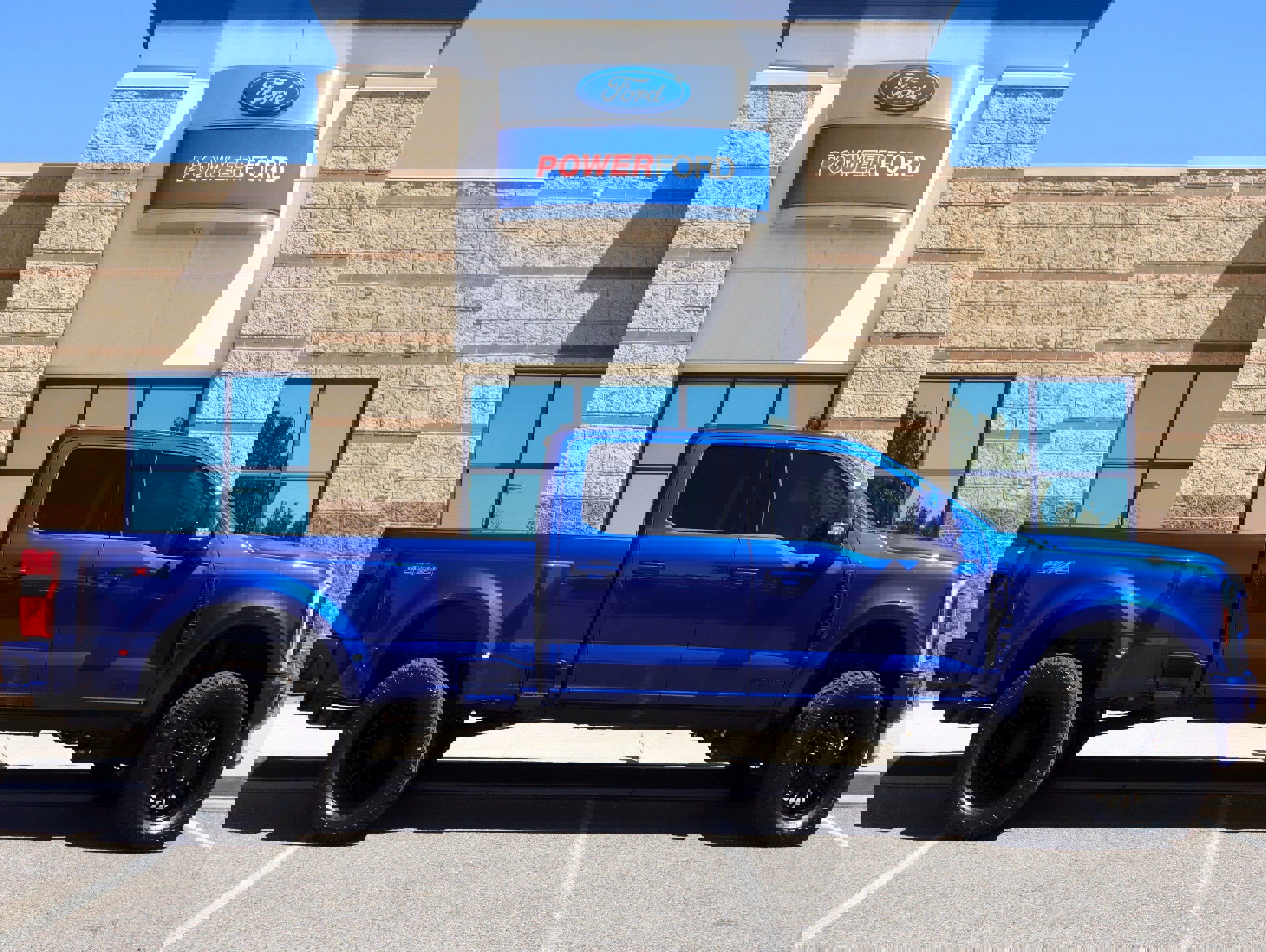 Used 2026 Ford F450 Lariat image 5