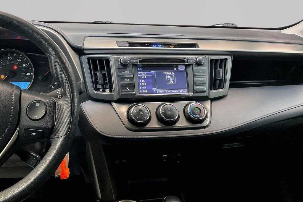 Used 2015 Toyota RAV4 LE image 11