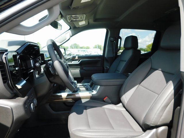 New 2025 Chevrolet Silverado 1500 RST w/ Z71 Off-Road Package image 13