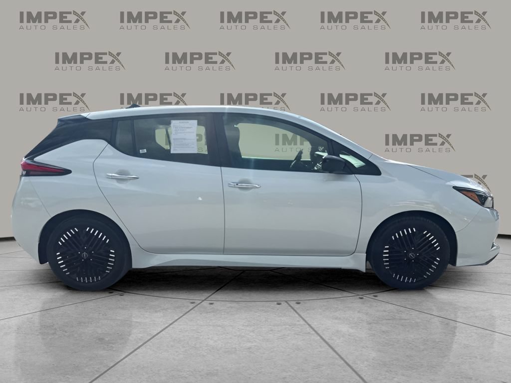 Used 2024 Nissan Leaf SV Plus FWD image 6