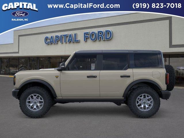 New 2025 Ford Bronco Badlands image 3