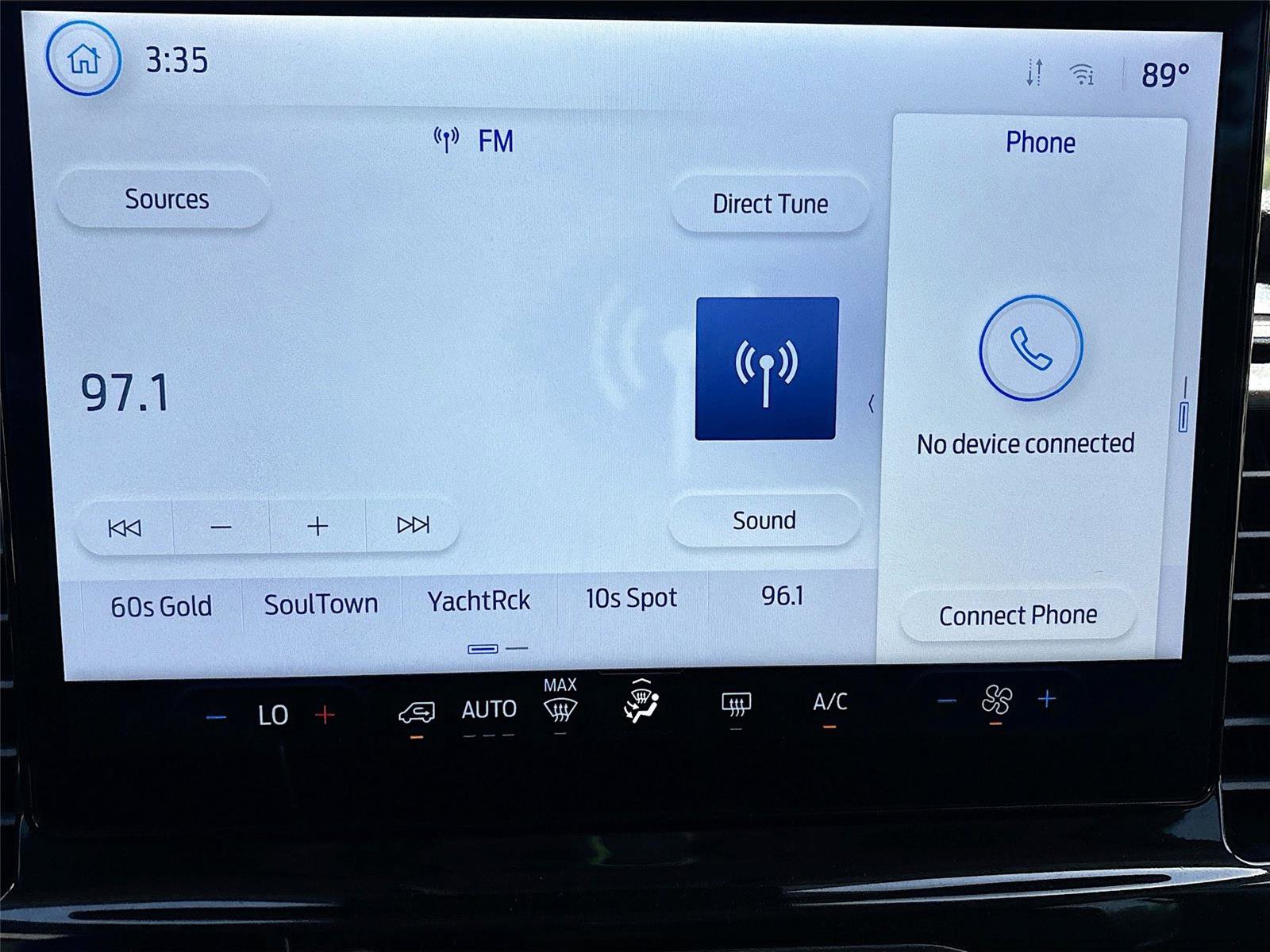 Used 2024 Ford Transit 350 XLT RWD image 16