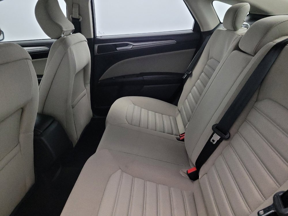 Used 2018 Ford Fusion S image 18