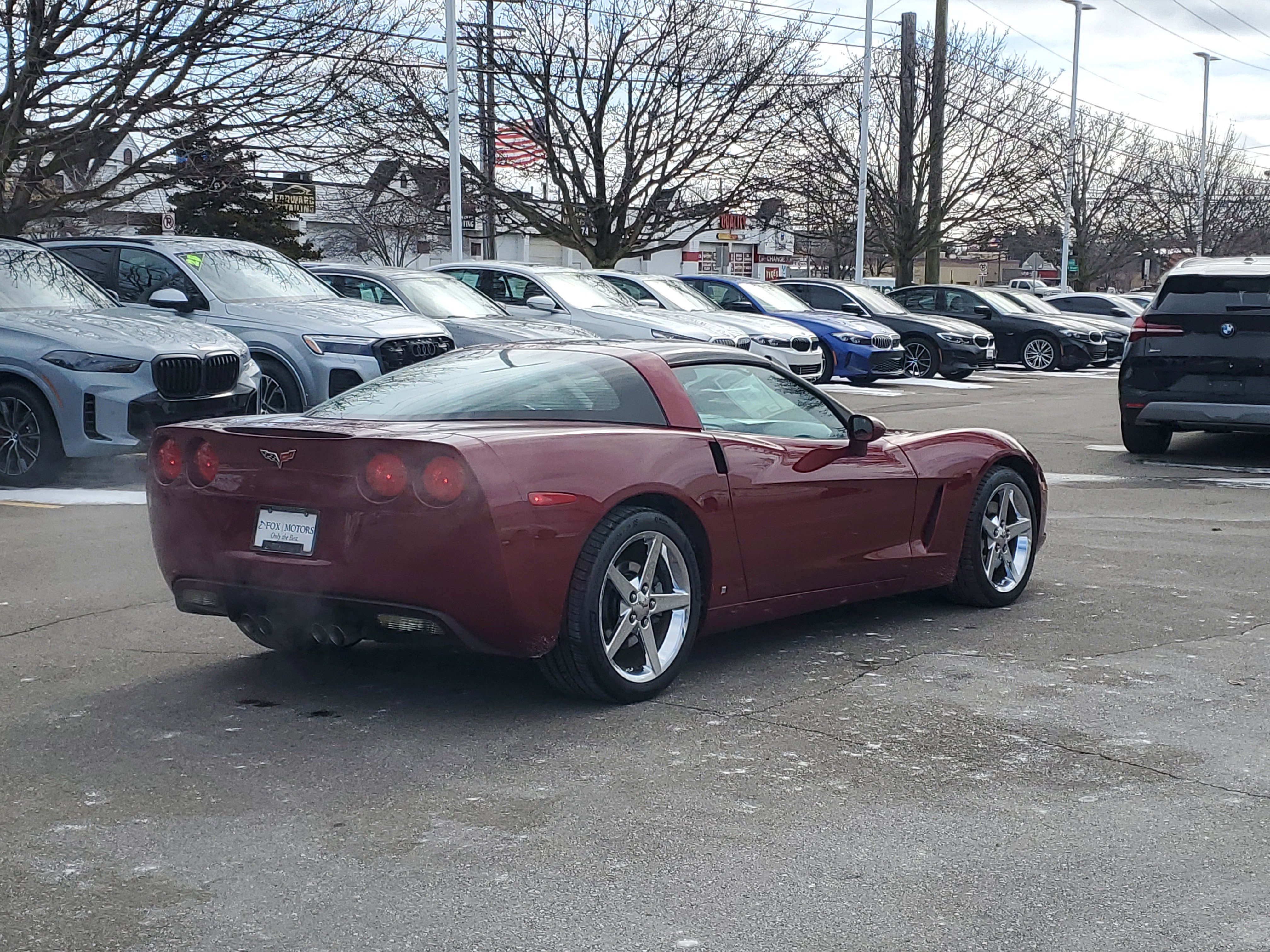 Used 2007 Chevrolet Corvette Coupe w/ Preferred Equipment Group image 3
