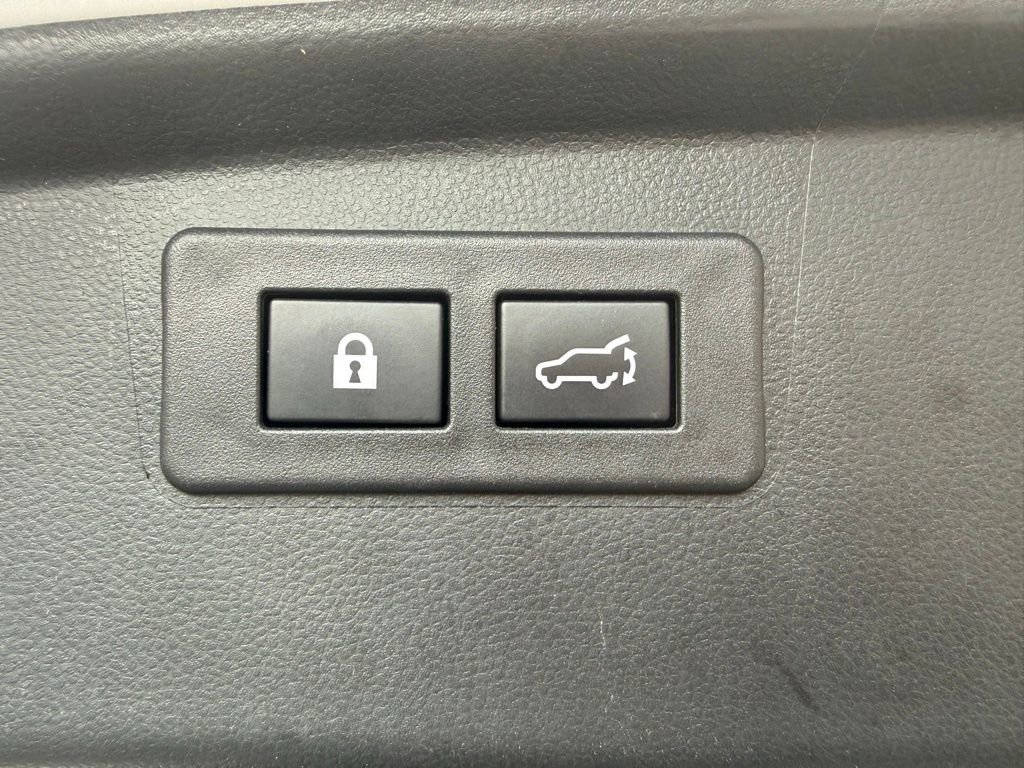 Certified 2021 Subaru Outback Touring XT image 31