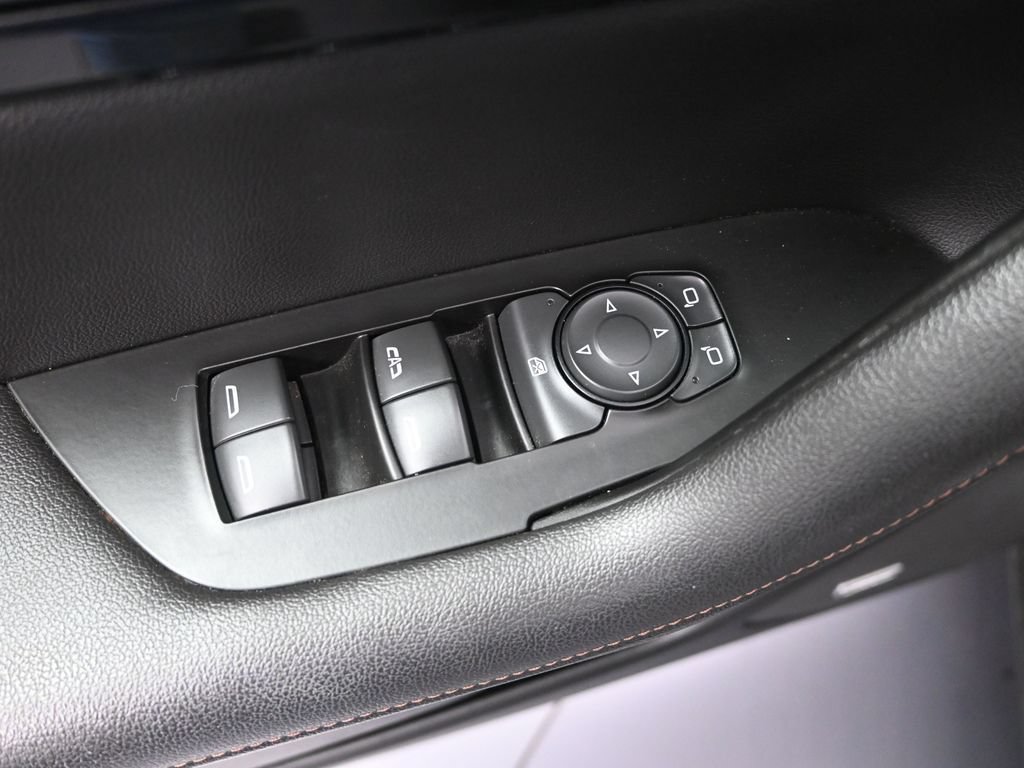 Used 2022 Chevrolet Blazer Premier w/ Enhanced Convenience Package AWD/4WD image 10