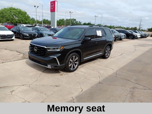 Used 2025 Honda Pilot Elite image 9