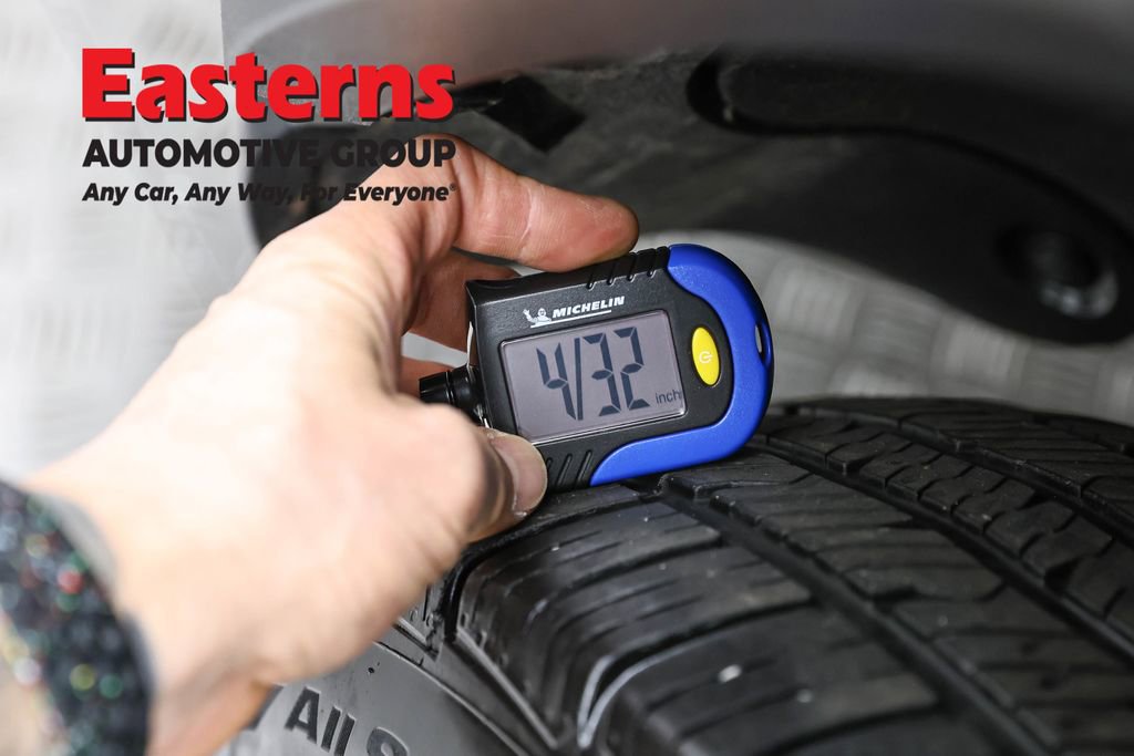 Used 2022 Toyota RAV4 XLE AWD/4WD image 29