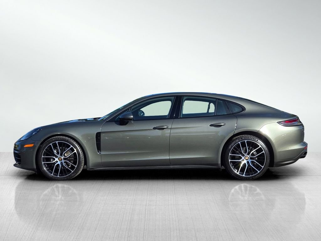 Used 2022 Porsche Panamera Platinum Edition image 7