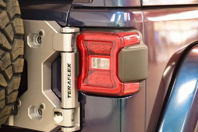 Used 2024 Jeep Wrangler Sahara w/ Technology Group image 19