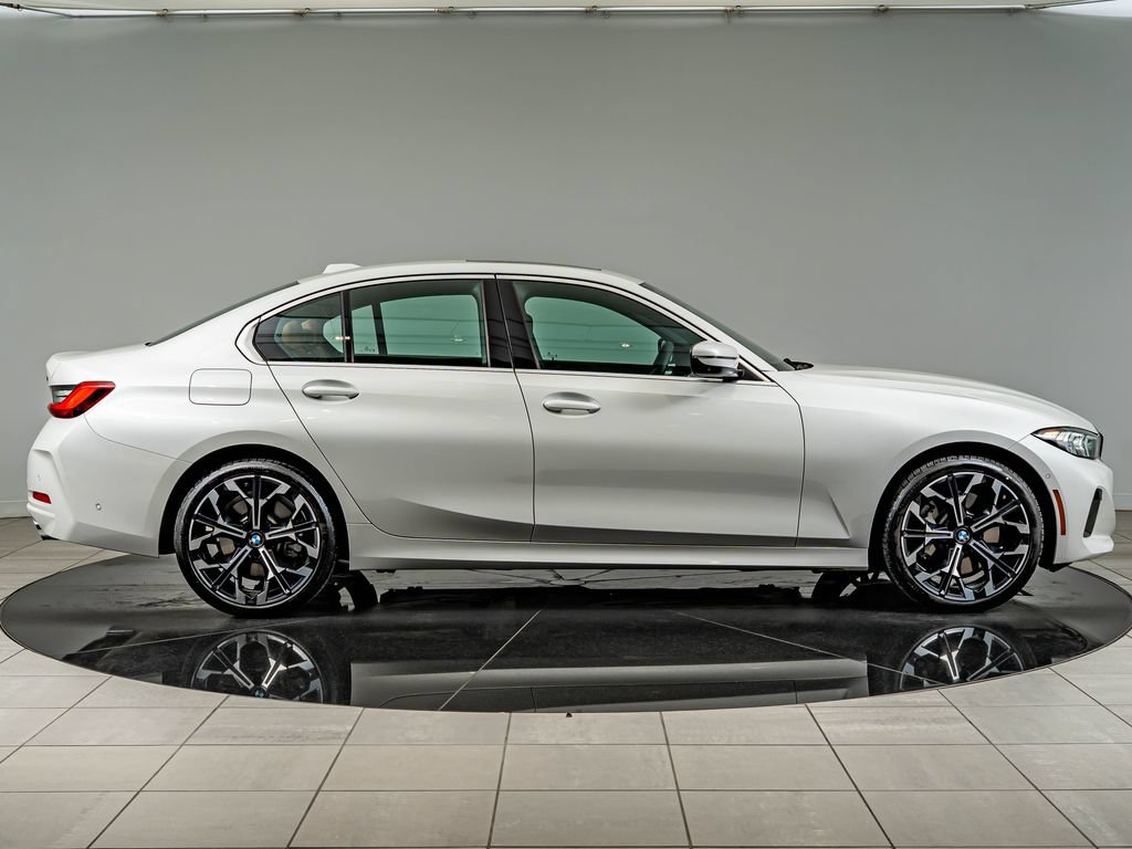 Certified 2025 BMW 330i xDrive Sedan w/ M Sport Package AWD/4WD image 4