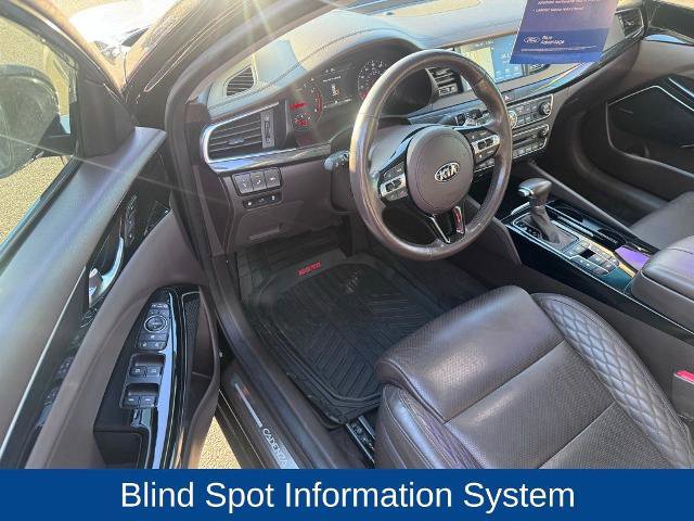 Used 2018 Kia Cadenza Limited image 9