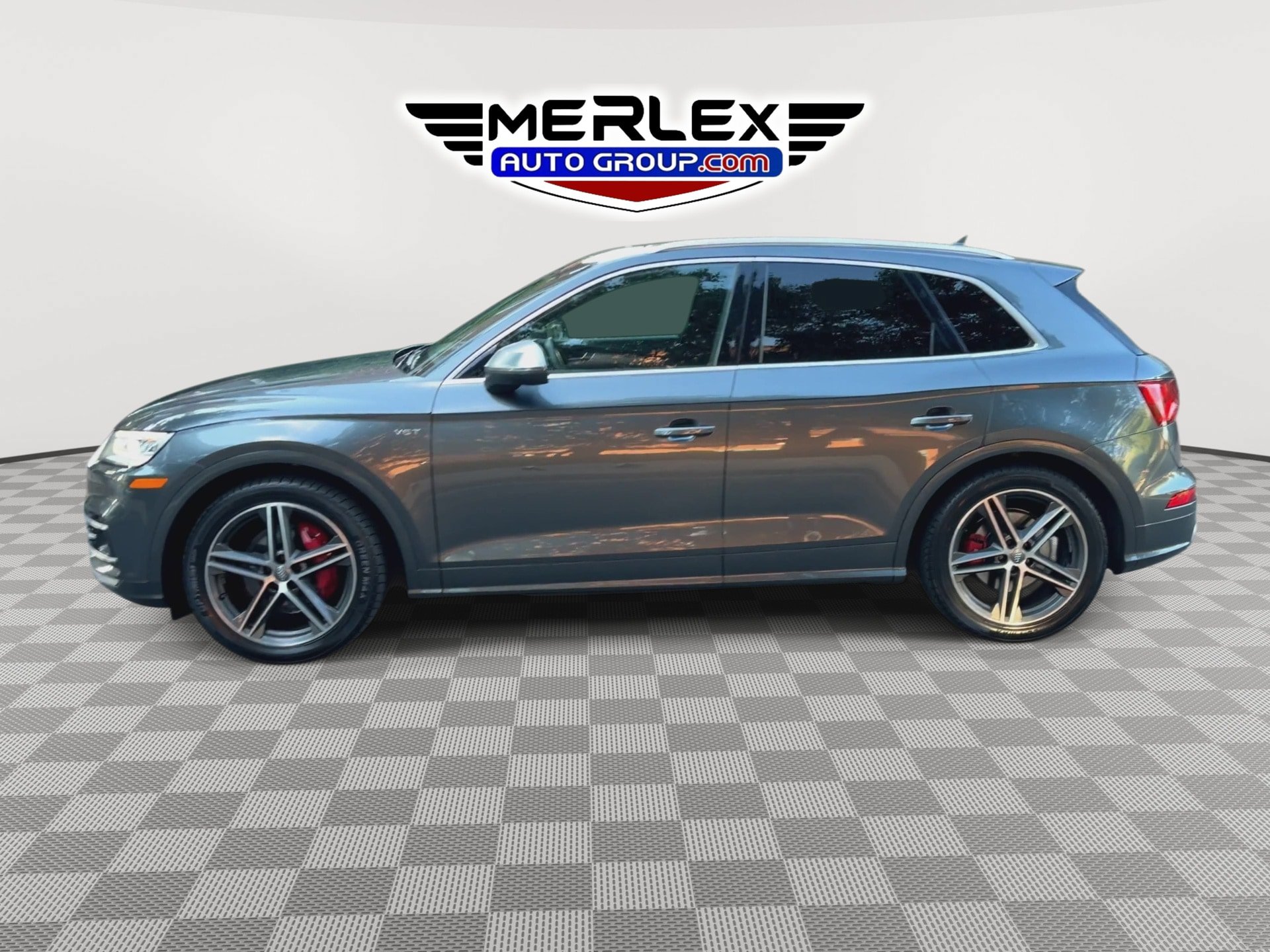 Used 2018 Audi SQ5 Prestige AWD/4WD image 5