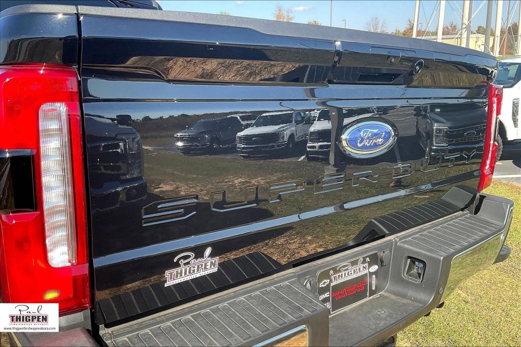 New 2025 Ford F350 Lariat w/ Lariat Ultimate Package image 12