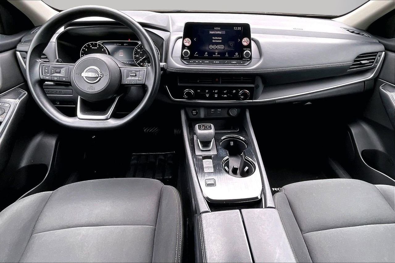 Used 2024 Nissan Rogue S FWD image 15
