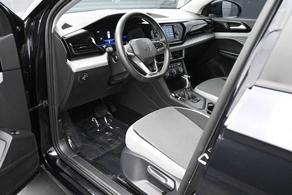 Used 2022 Volkswagen Taos S w/ IQ Drive S Package FWD image 2