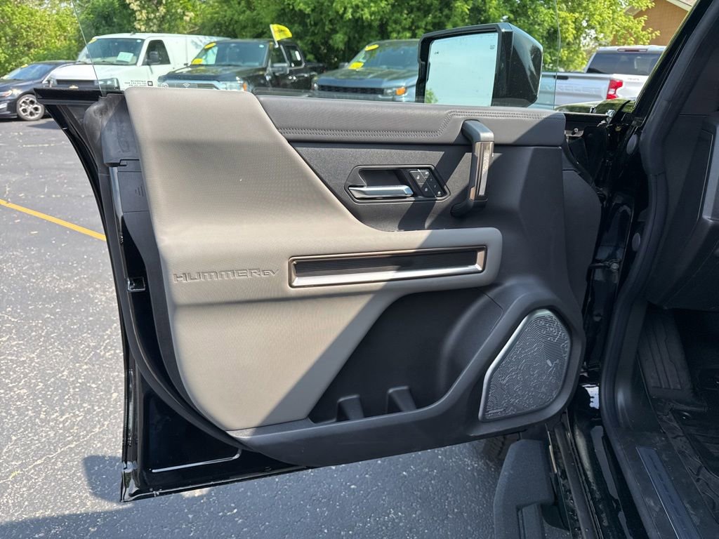New 2025 GMC Hummer EV 2X image 13