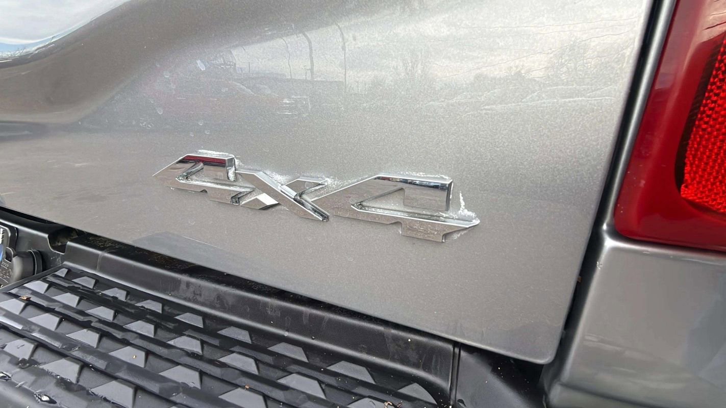 Used 2024 RAM 2500 Big Horn AWD/4WD image 22