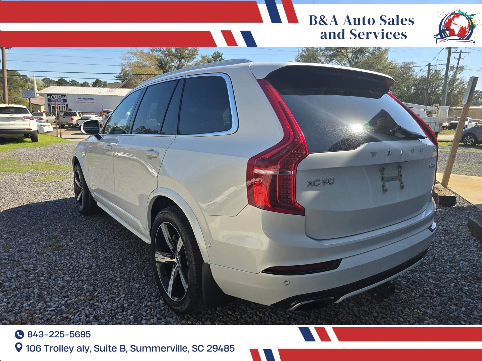 Used 2017 Volvo XC90 T6 R-Design w/ Vision Package AWD/4WD image 10