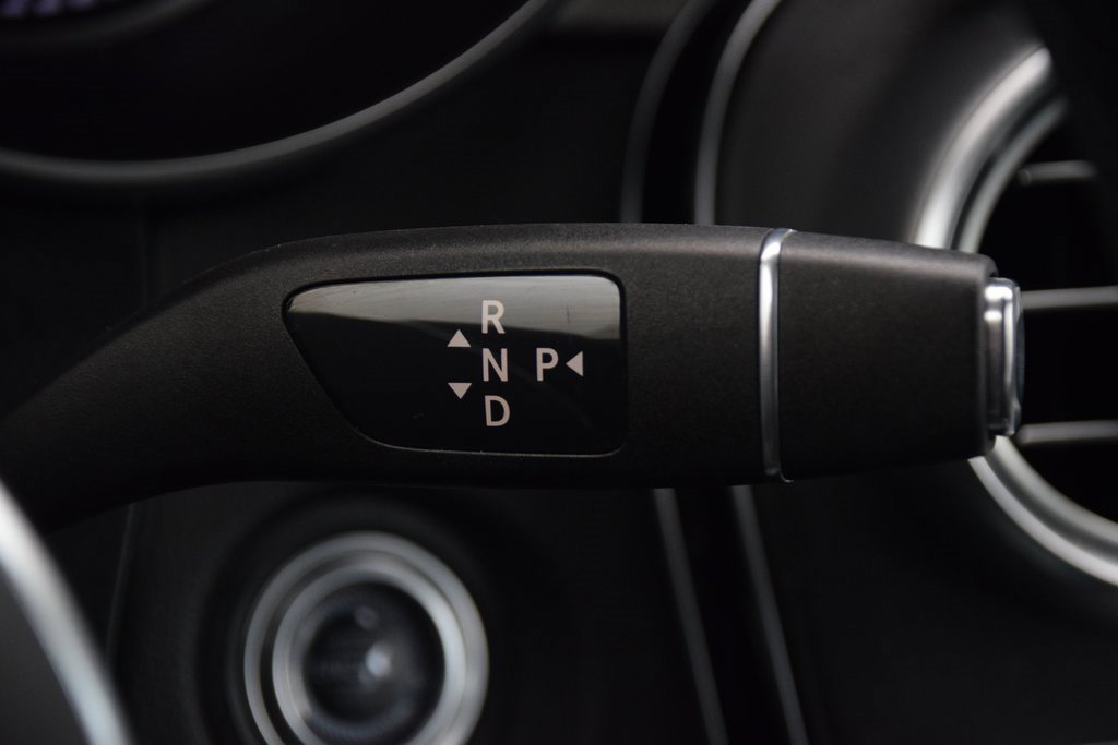 Certified 2022 Mercedes-Benz GLC 300 image 30