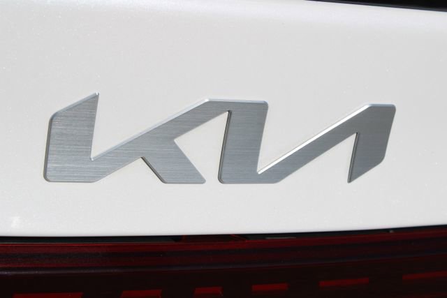 Used 2023 Kia Forte GT-Line w/ GT-Line Technology Package image 7