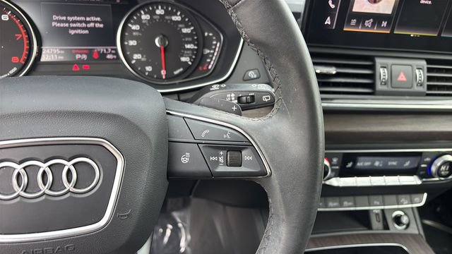 Used 2024 Audi Q5 2.0T Premium w/ Convenience Package image 24