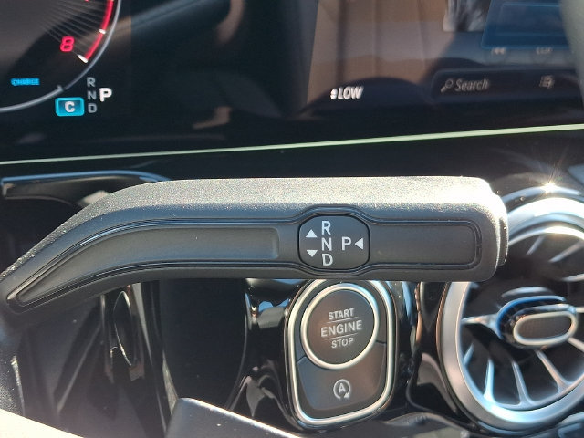 Used 2025 Mercedes-Benz GLA 250 4MATIC image 15