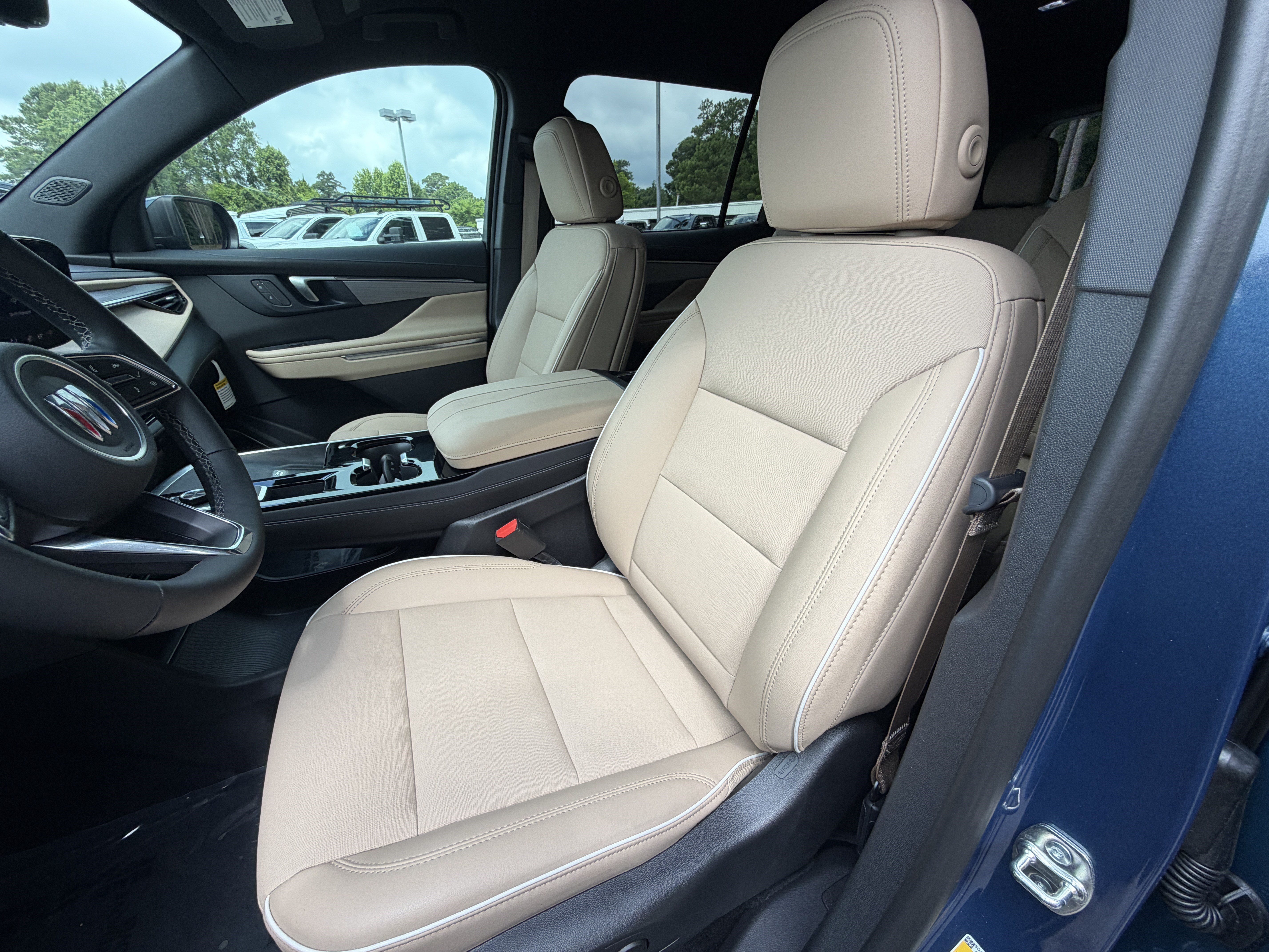 New 2026 Buick Enclave Preferred w/ Power Package FWD image 14