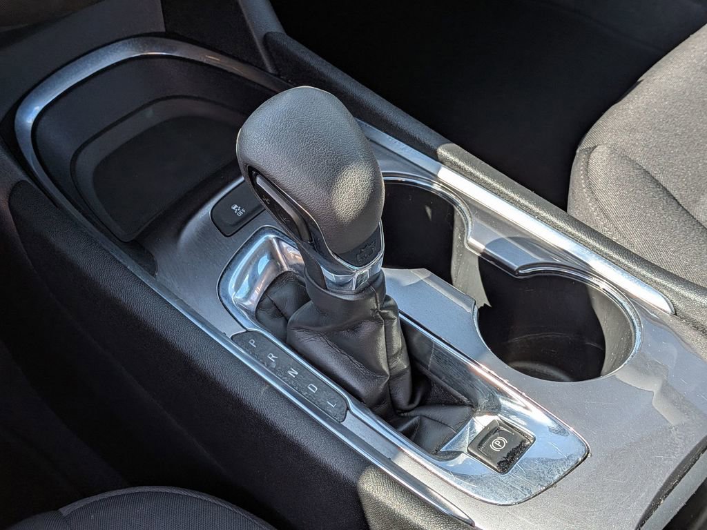 Used 2025 Chevrolet Malibu LT FWD image 20