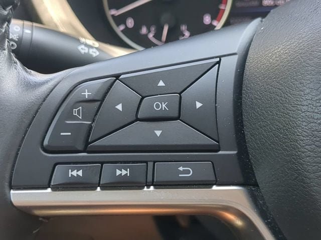 Used 2022 Nissan Sentra SV w/ All-Weather Package FWD image 22