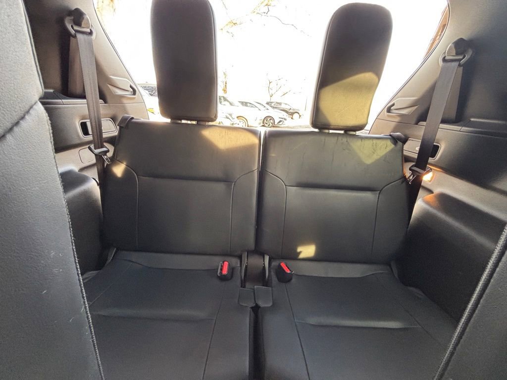 Used 2024 Mitsubishi Outlander SE image 21