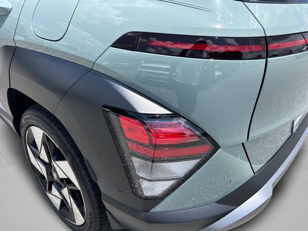 New 2026 Hyundai Kona Limited FWD image 14