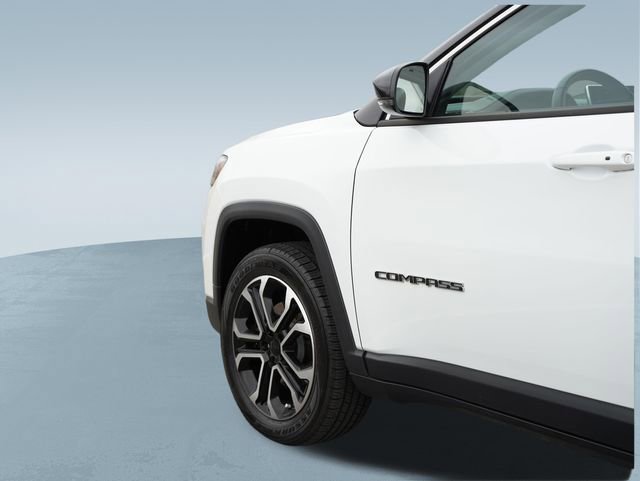 Used 2022 Jeep Compass Limited image 36