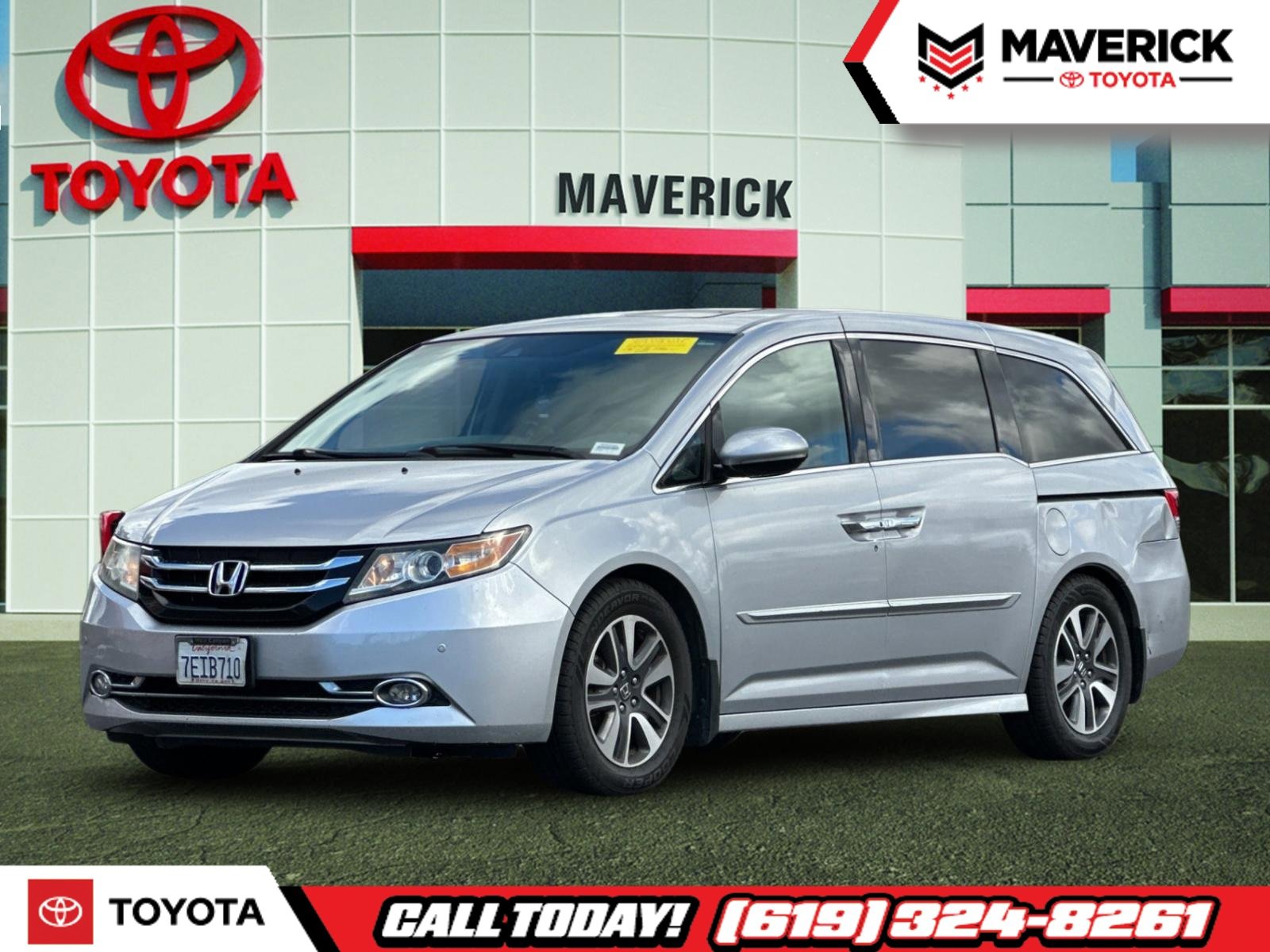 Used 2014 Honda Odyssey Touring image 1