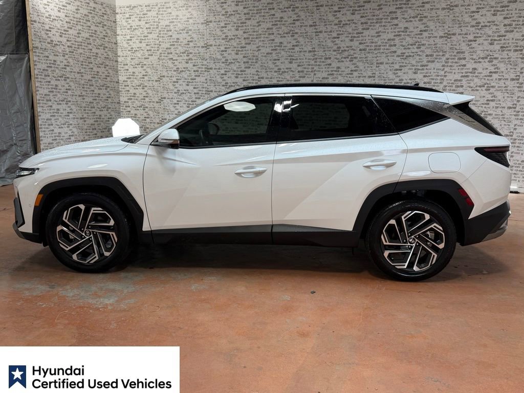 Certified 2025 Hyundai Tucson Limited FWD image 4