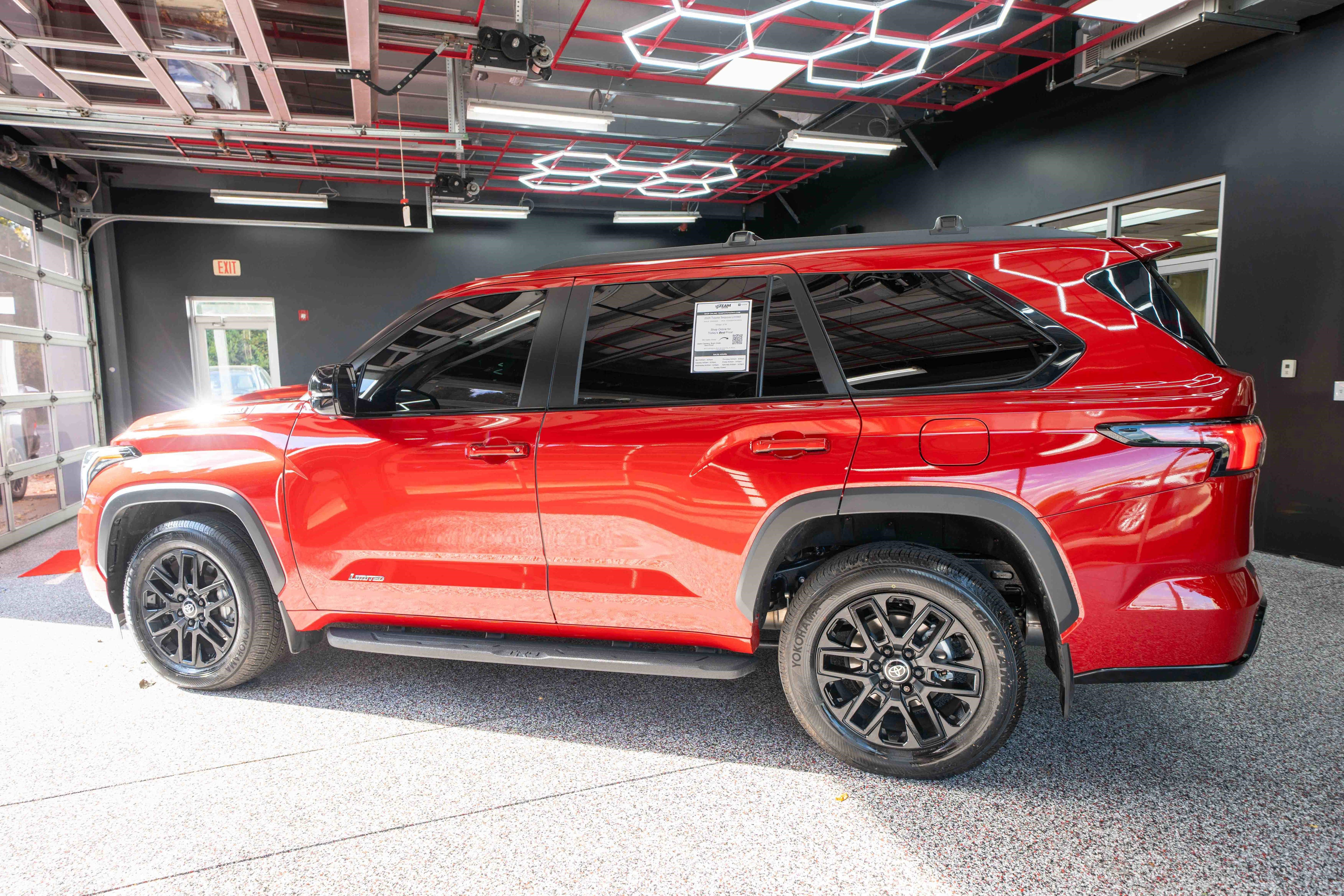 Used 2025 Toyota Sequoia Limited w/ Tow Technology Package image 2