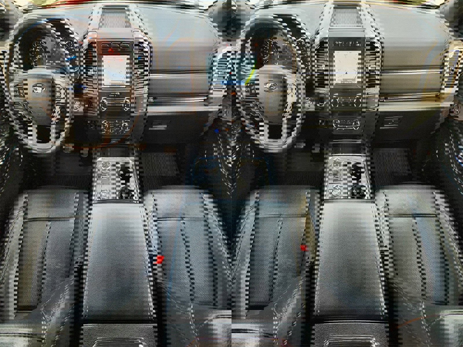 Used 2020 Ford Expedition XLT w/ Equipment Group 202A image 25