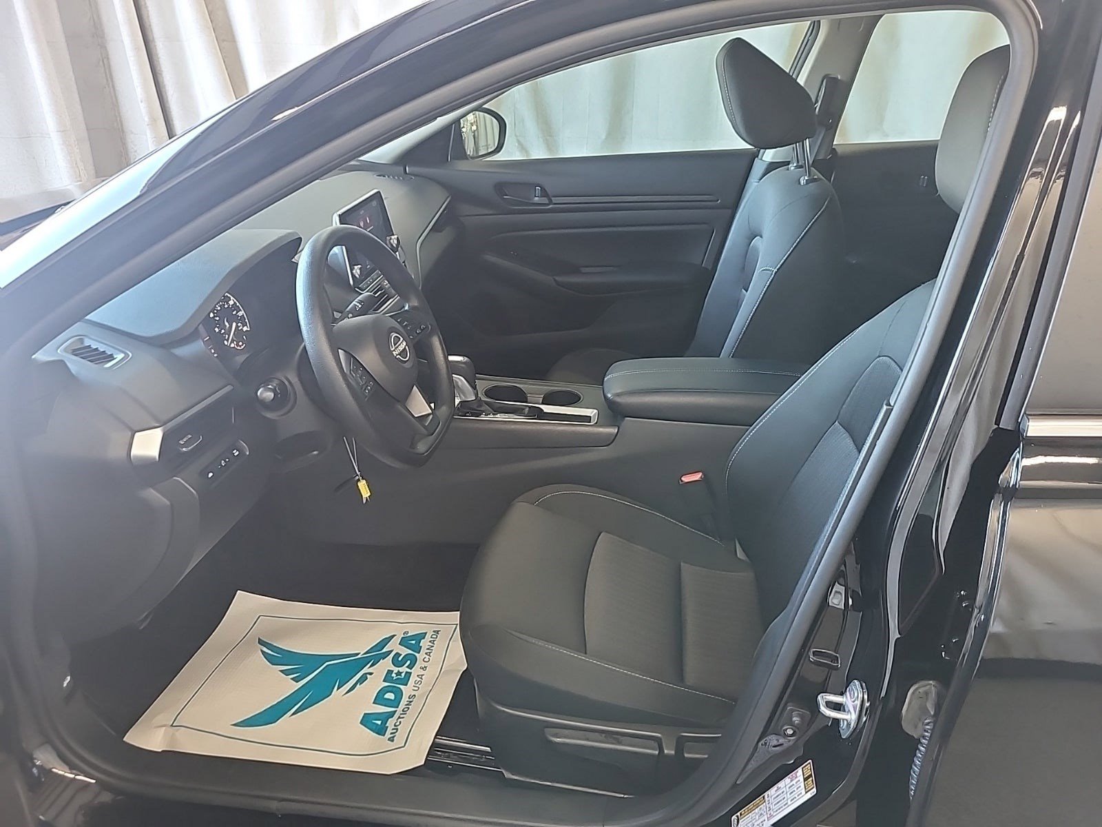 Used 2025 Nissan Altima 2.5 S image 14