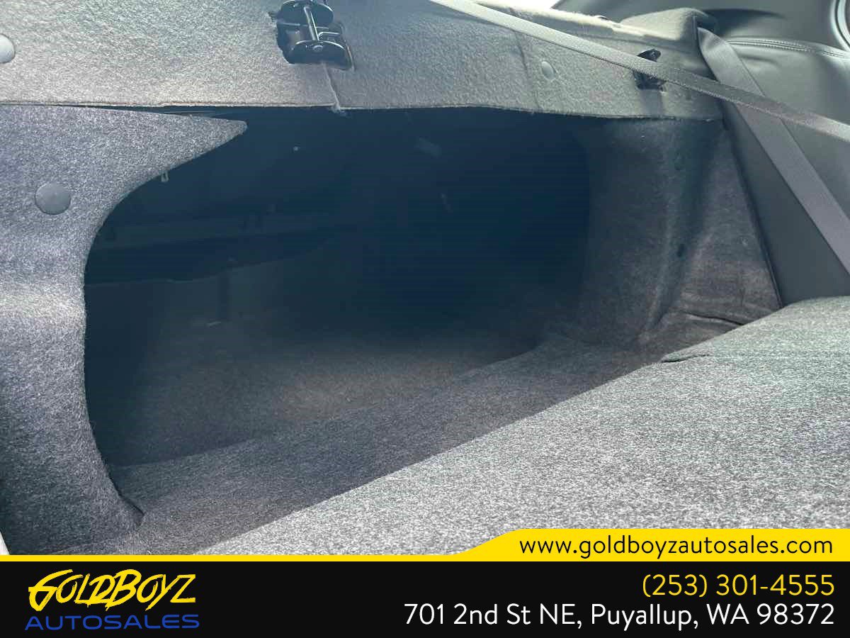 Used 2014 Ford Taurus SEL w/ Equipment Group 201A FWD image 32