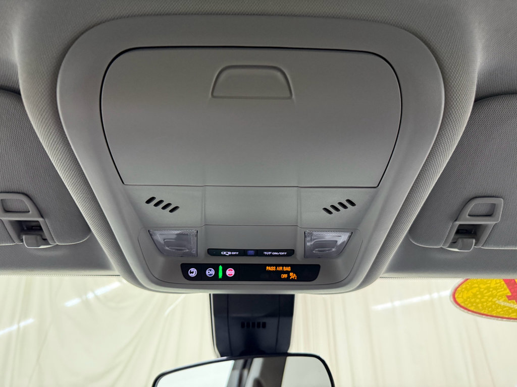 Certified 2024 Chevrolet Equinox LT FWD image 35