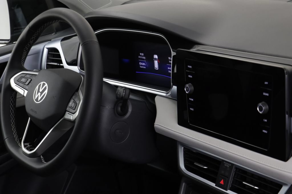 New 2026 Volkswagen Taos SE AWD/4WD image 21